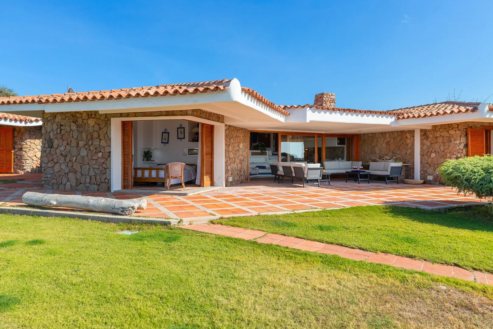 VILLA PORTOBELLO 10+2 - Sardinia