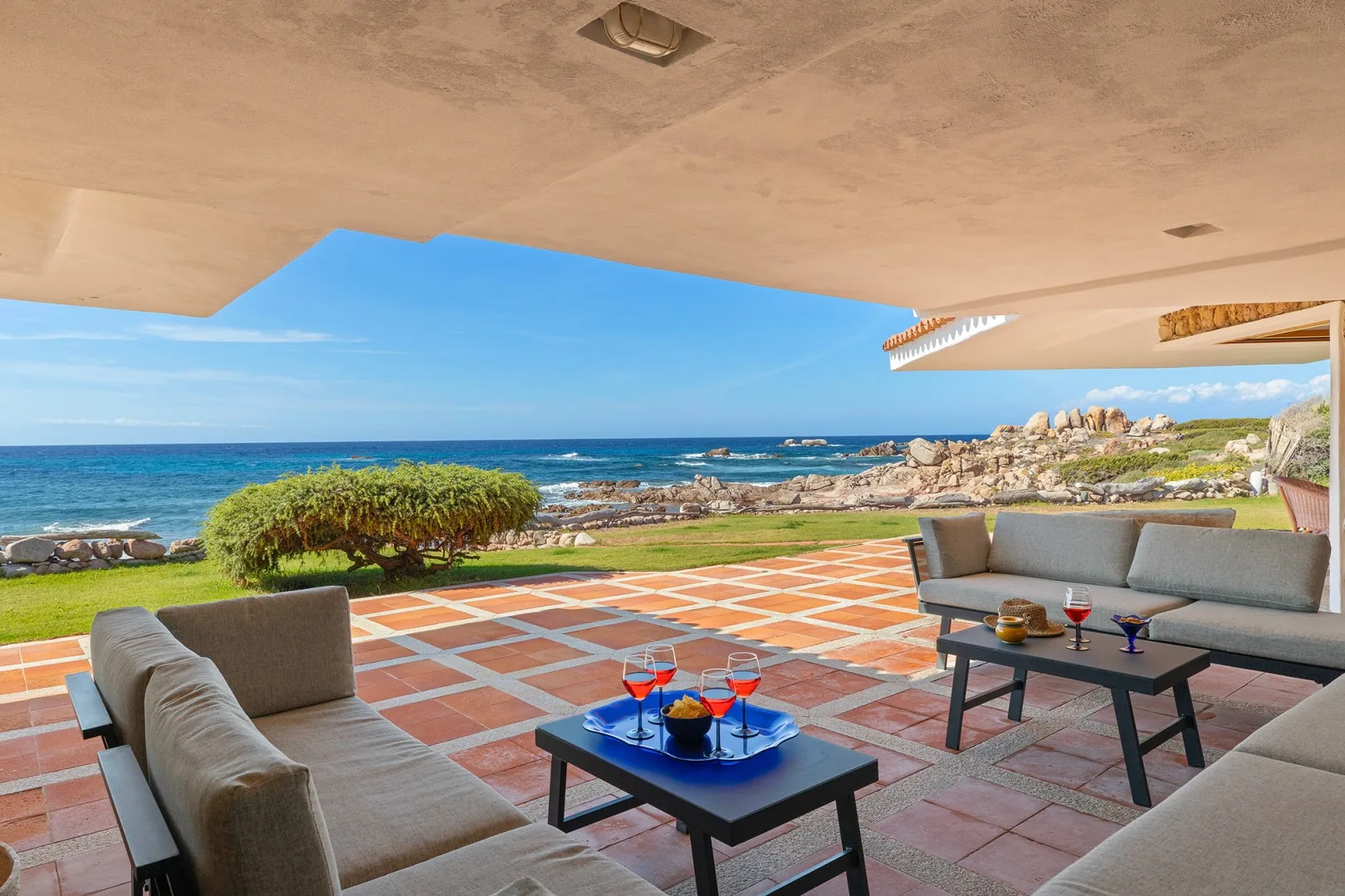 VILLA PORTOBELLO 10+2 - Sardinia