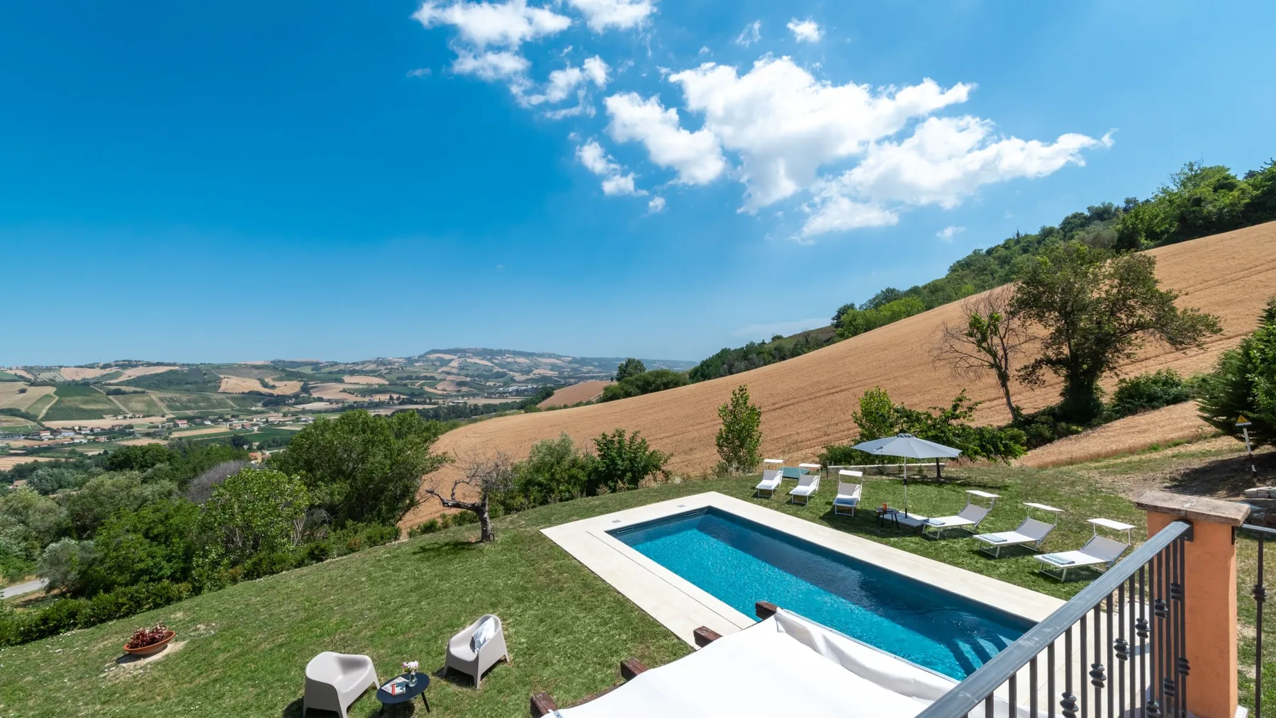 CASALE PRINCIPESSA 6+2 - Marche