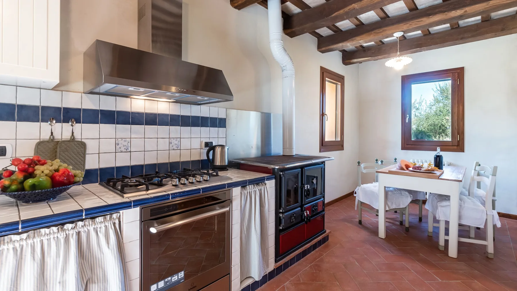 CASALE PRINCIPESSA 6+2 - Marche