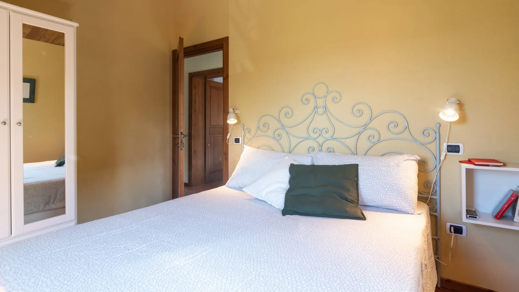 CASALE PRINCIPESSA 6+2 - Marche