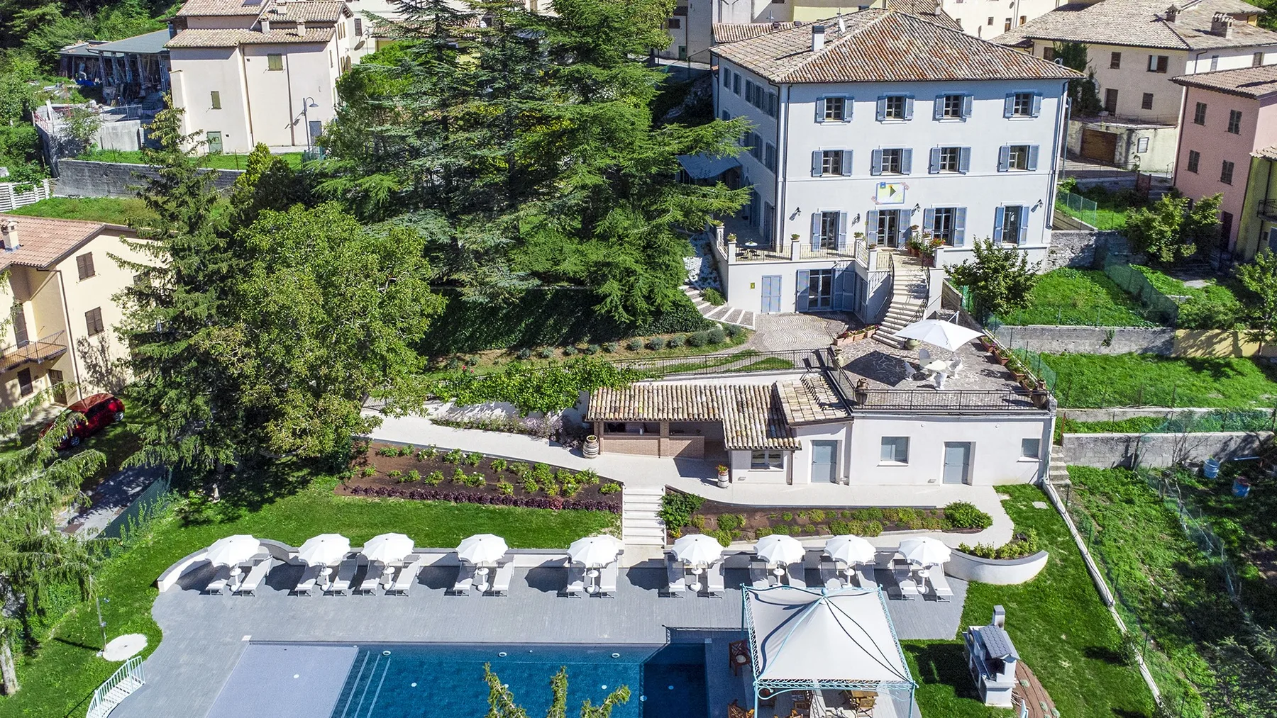 VILLA CAPPELLETTI 16+2 - Marche