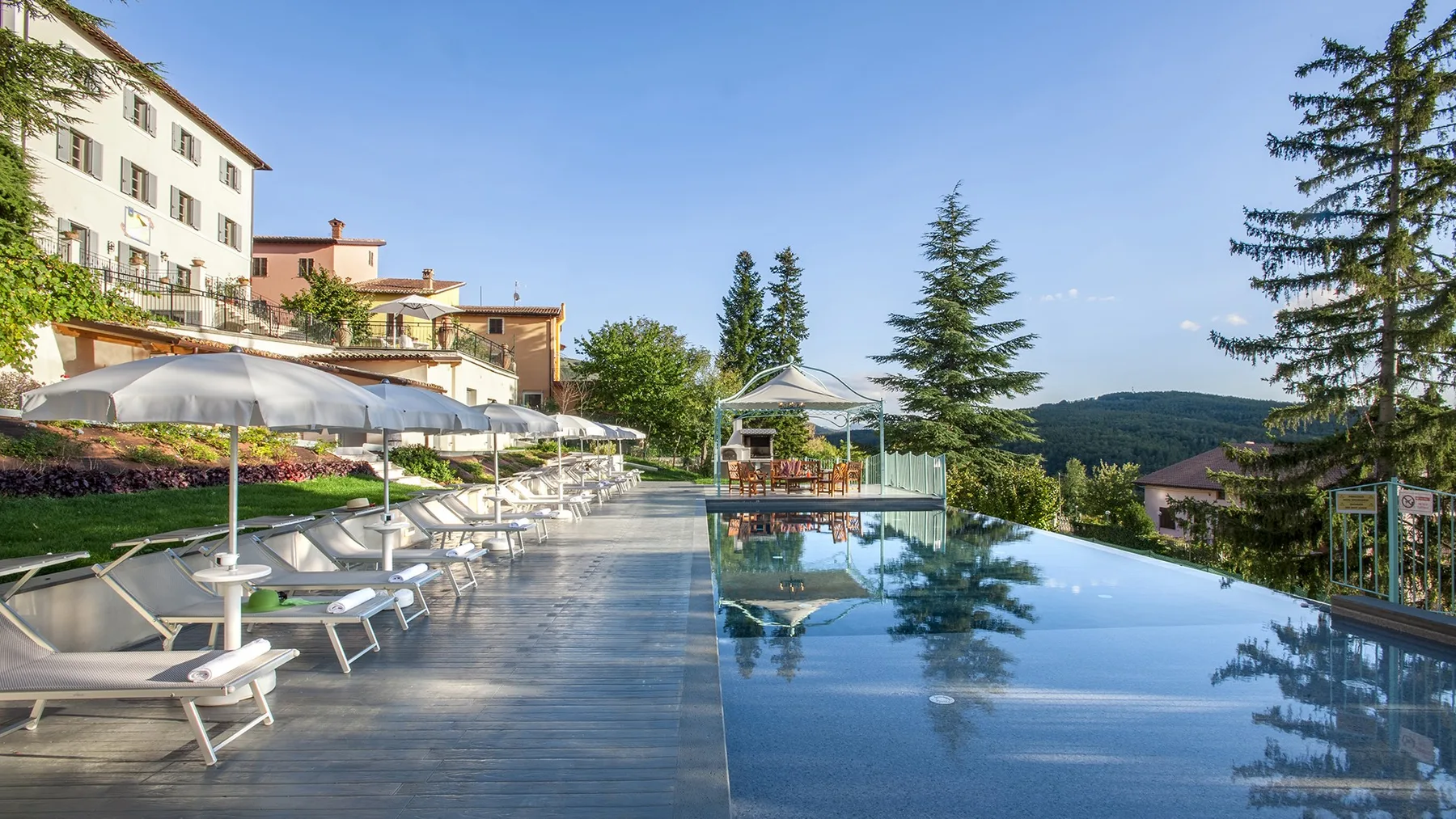 VILLA CAPPELLETTI 16+2 - Marche