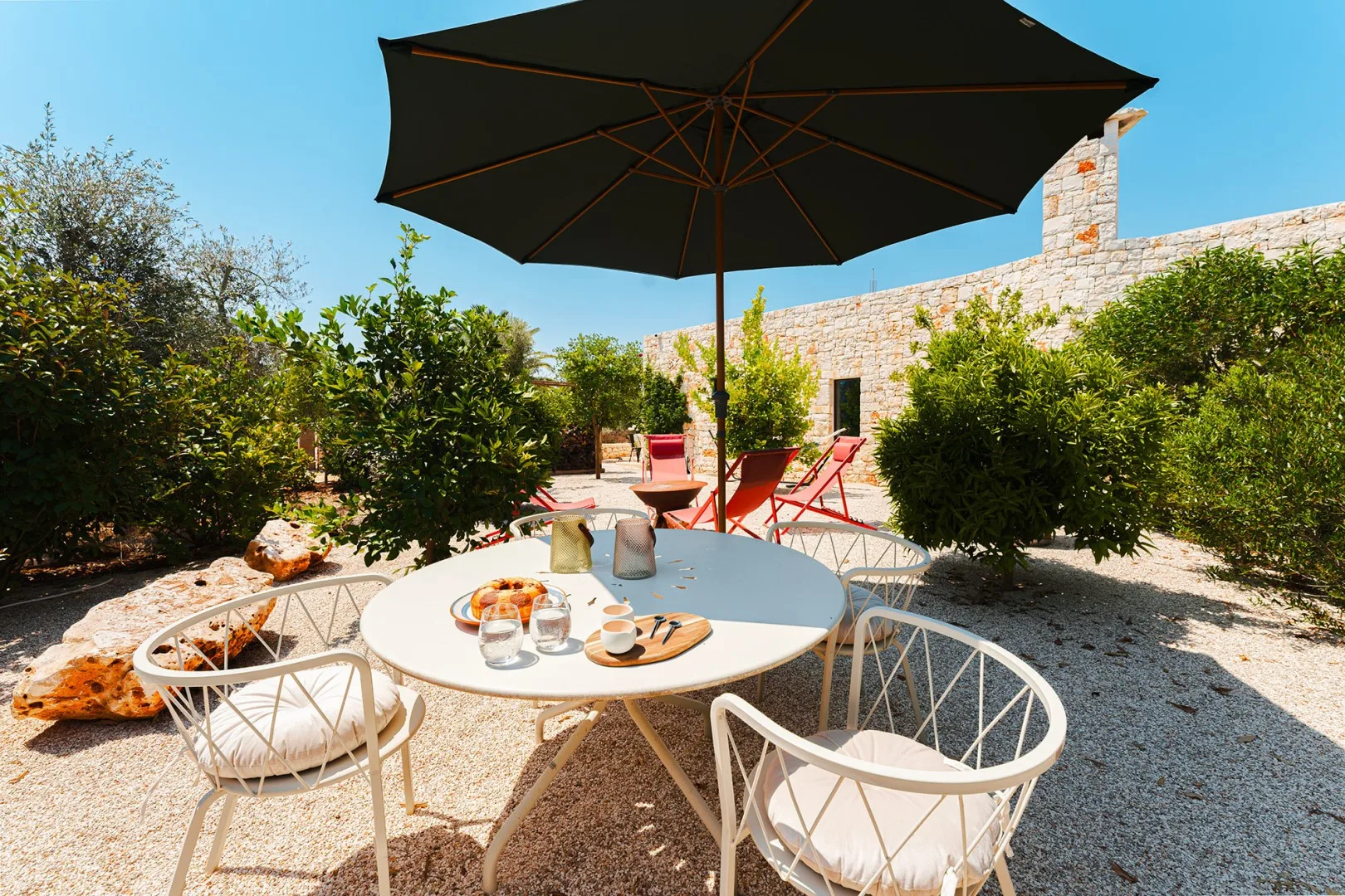 TRULLI FIORI DI MANDORLO 6 - Puglia