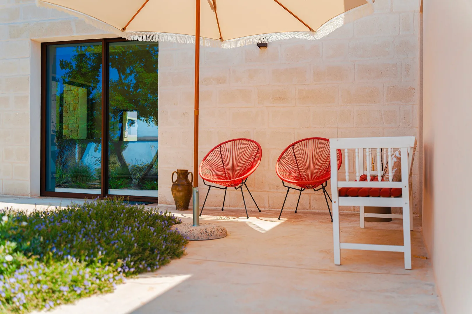 TRULLI FIORI DI MANDORLO 6 - Puglia