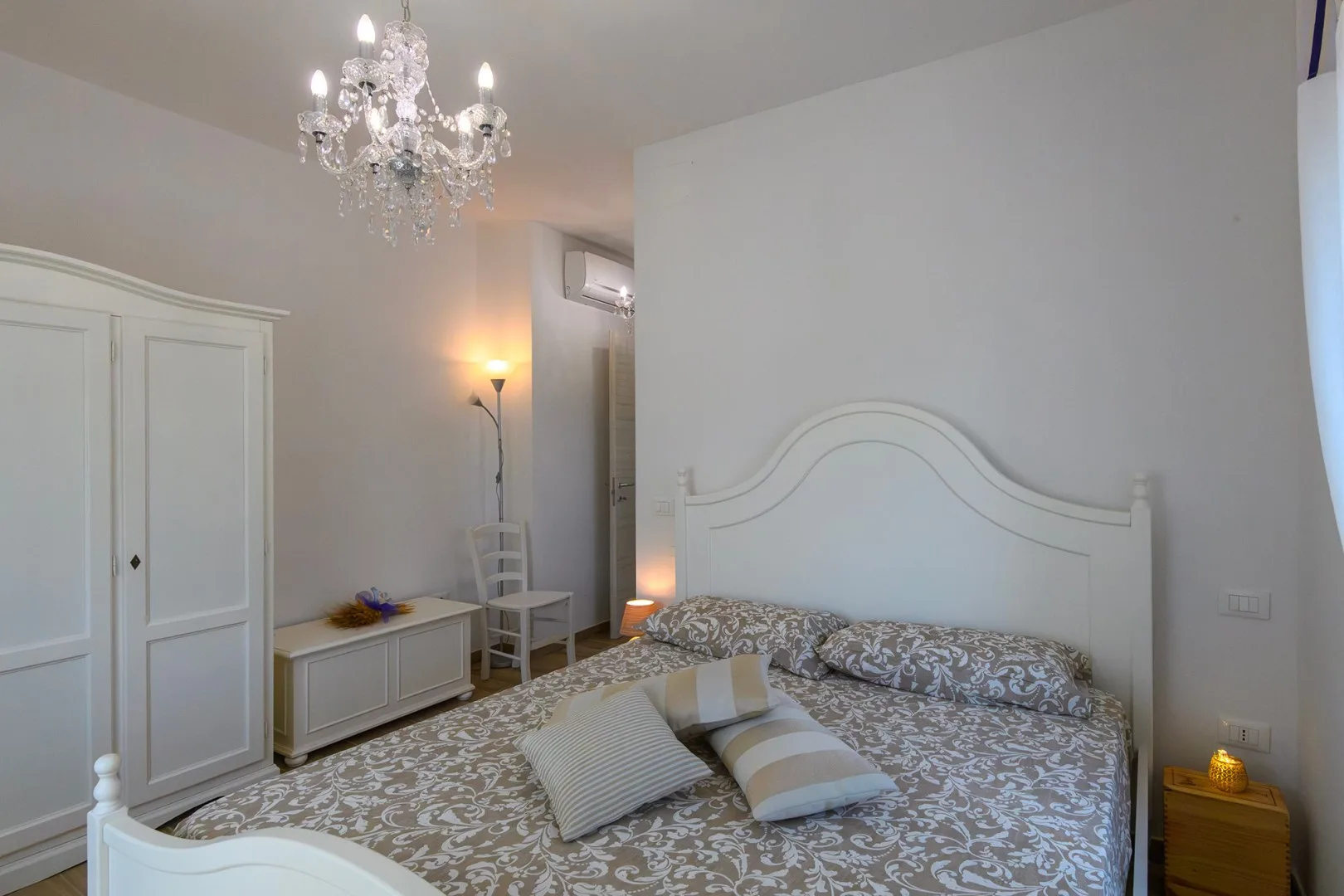 VILLA ISOLA 8+2 - Marche