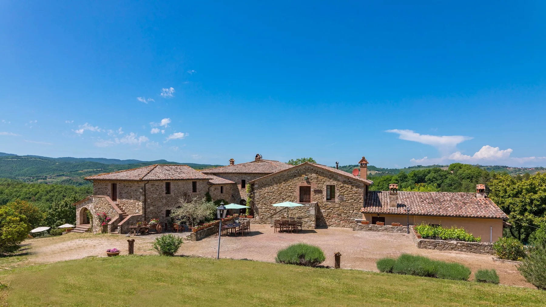 PODERE LE CORONE 14 - Umbria