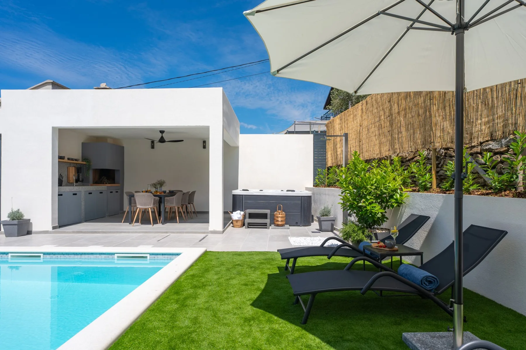 Apartment Villa Gironi