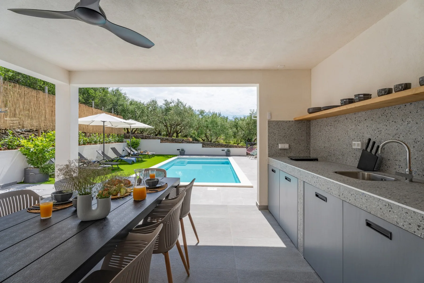 Apartment Villa Gironi