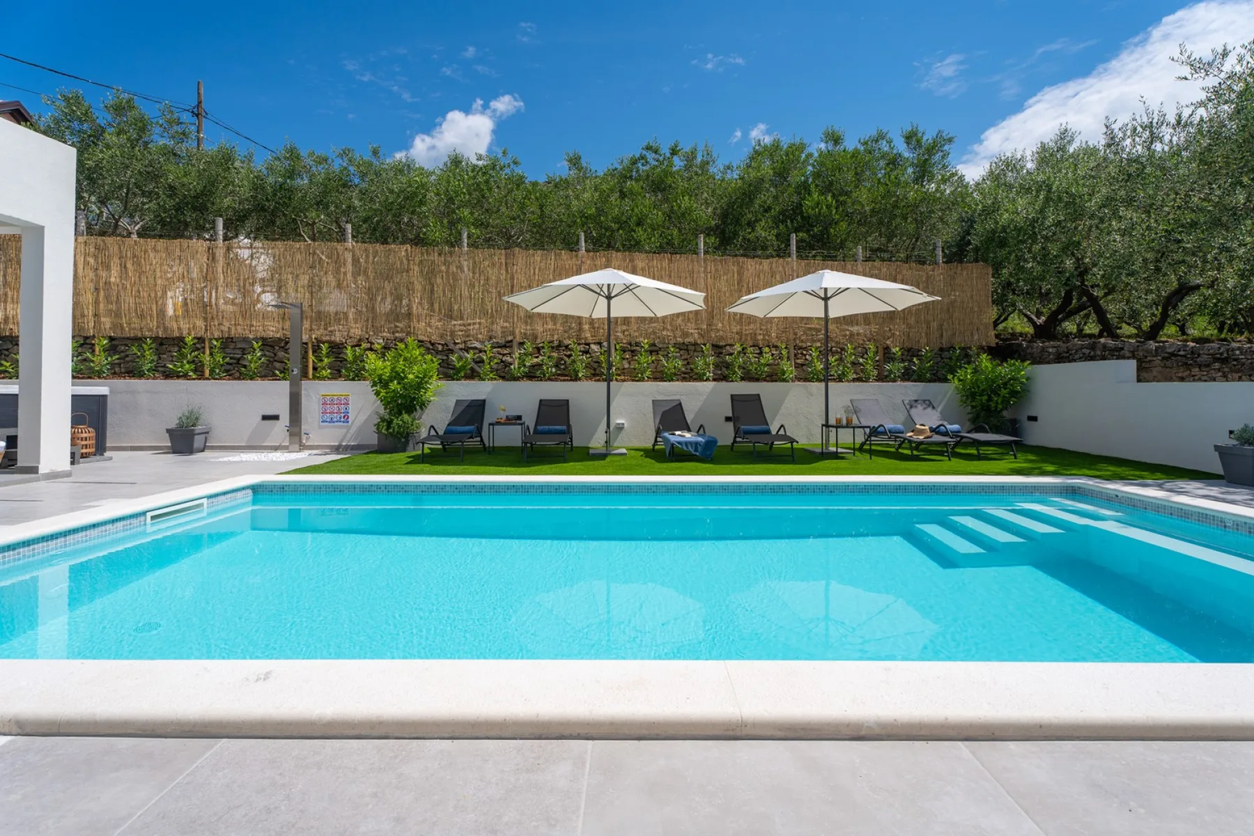 Apartment Villa Gironi