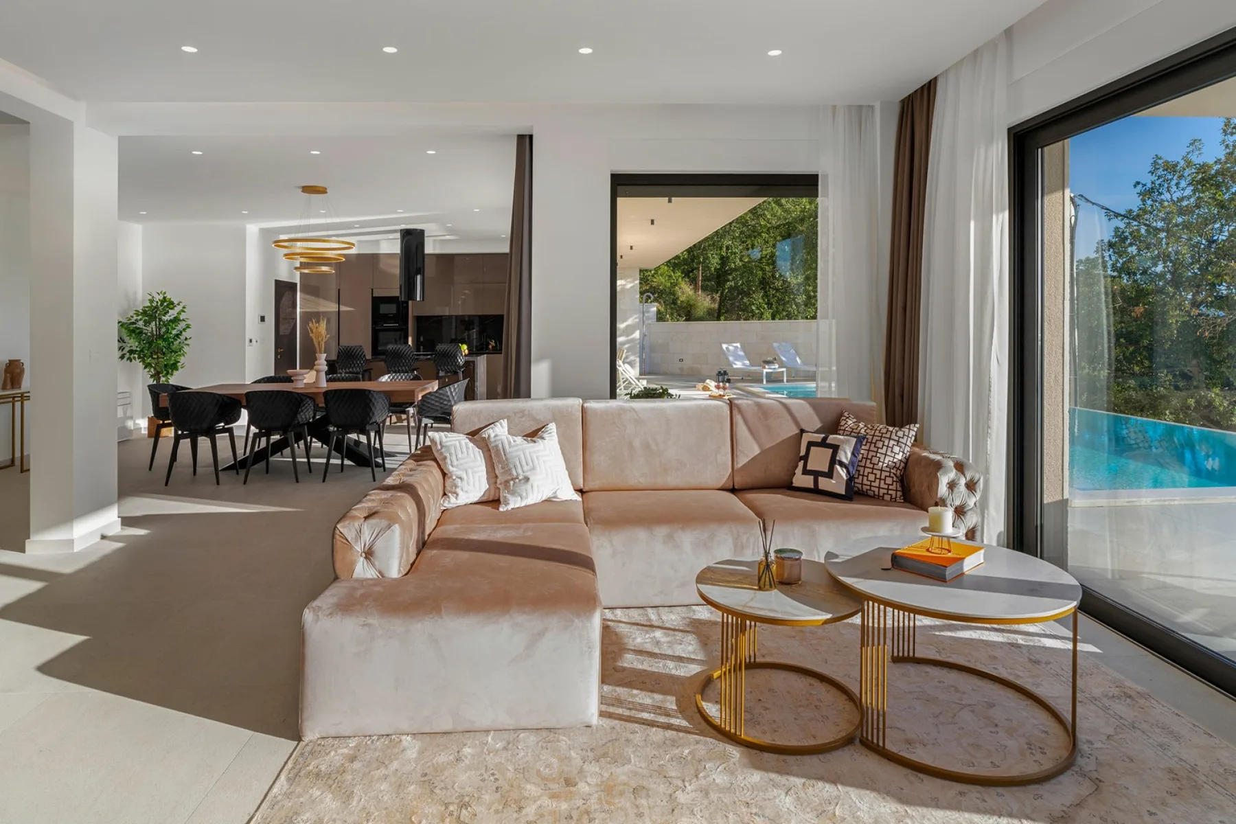 Luxury Villa La Mirada