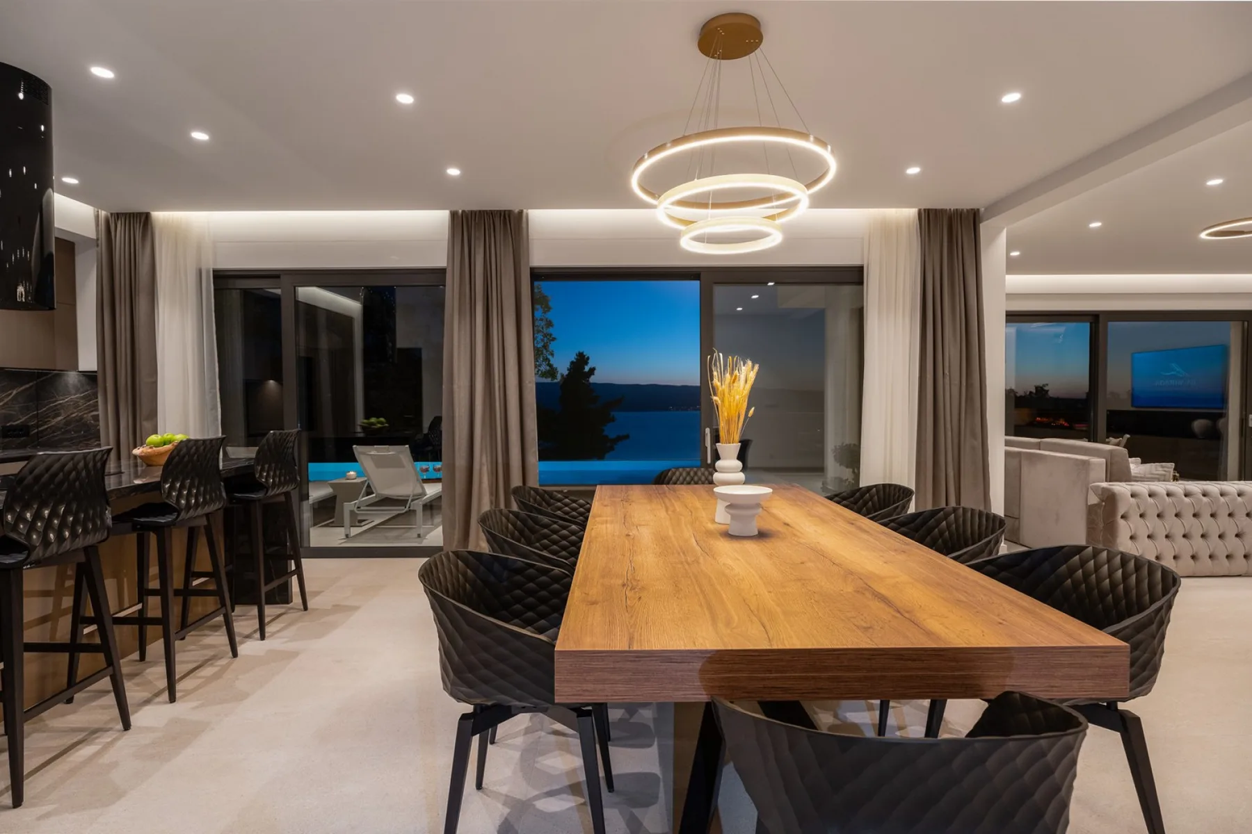 Luxury Villa La Mirada