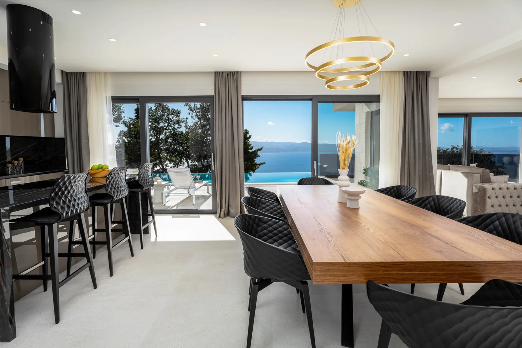 Luxury Villa La Mirada
