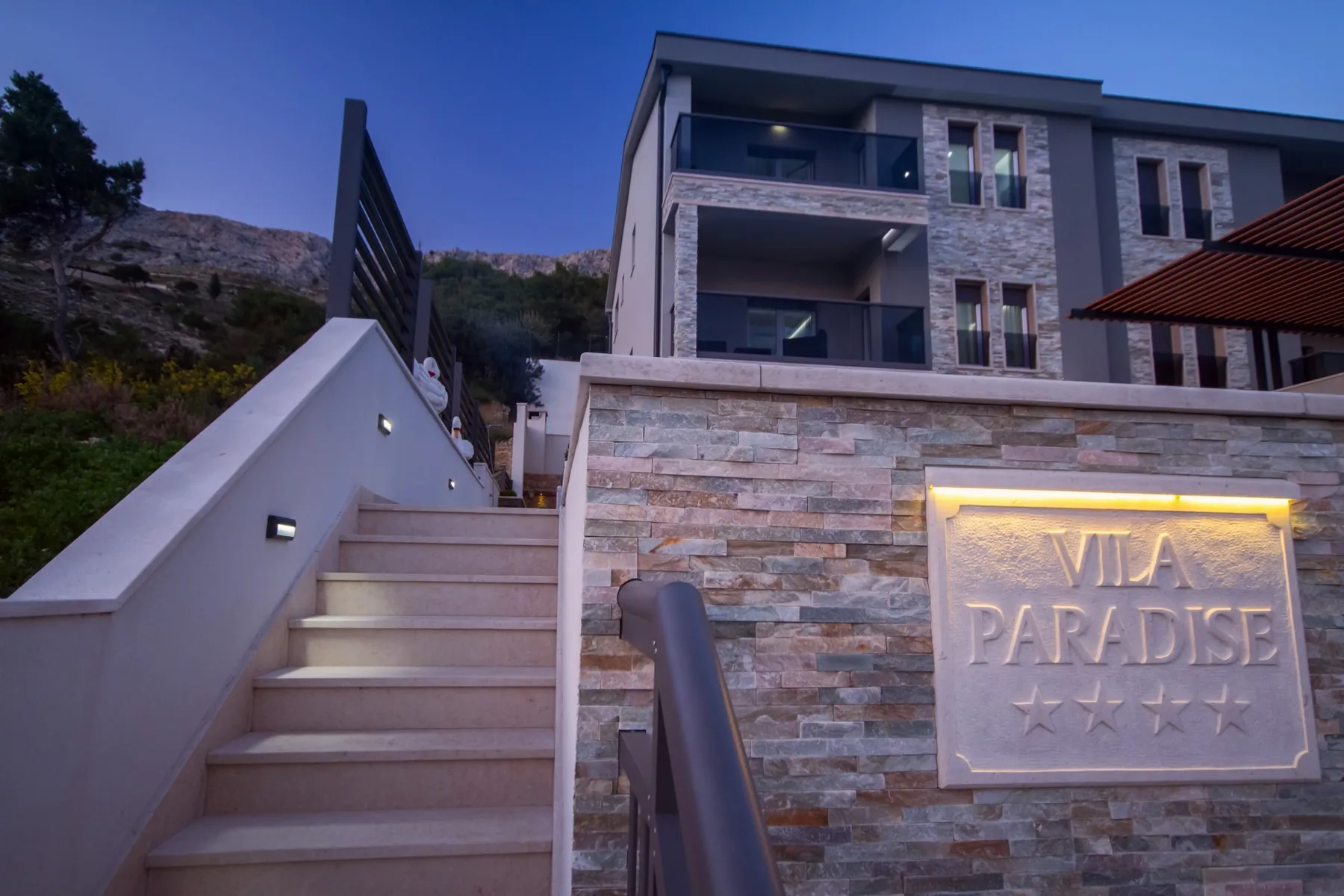 Luxury Villa Paradise