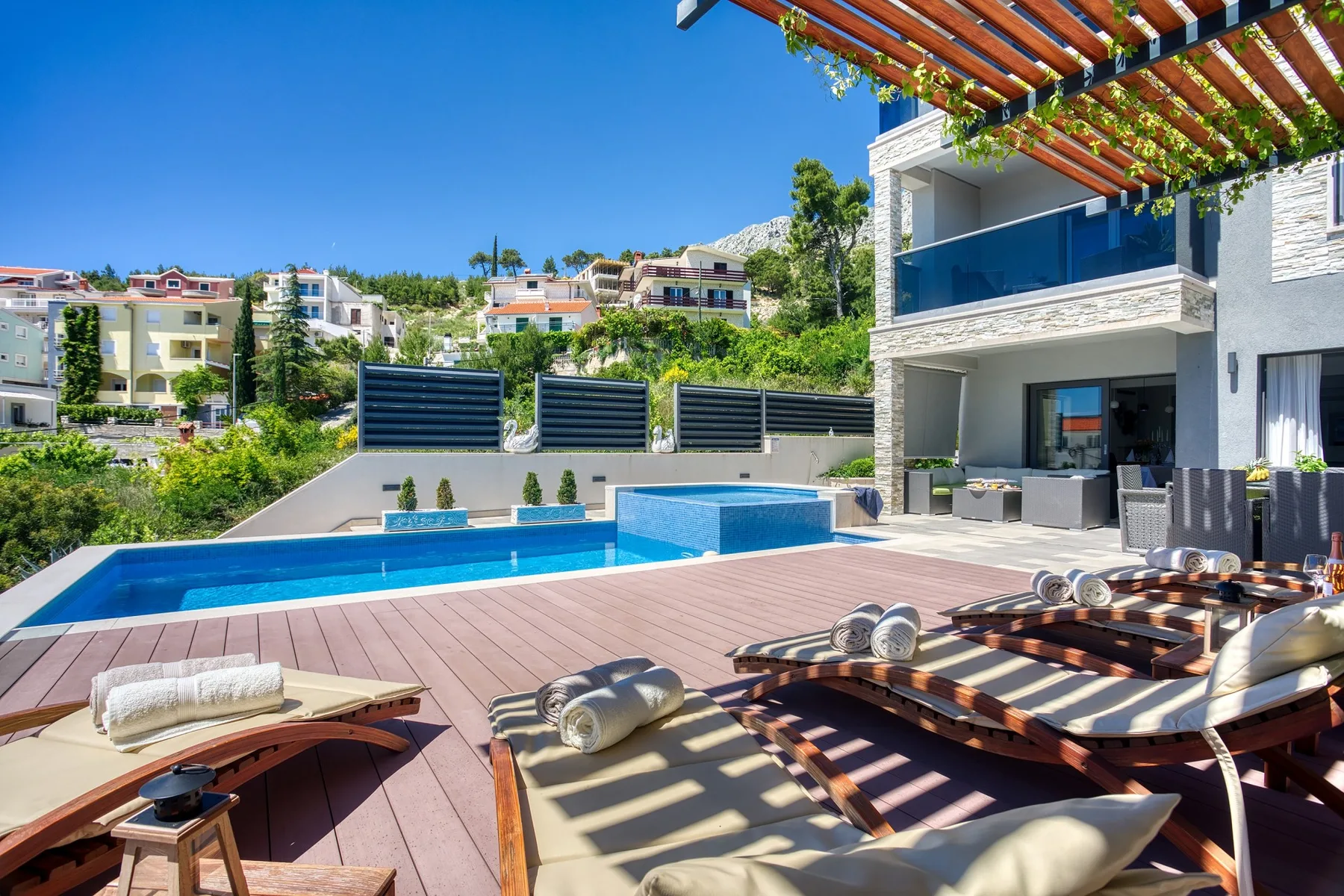 Luxury Villa Paradise