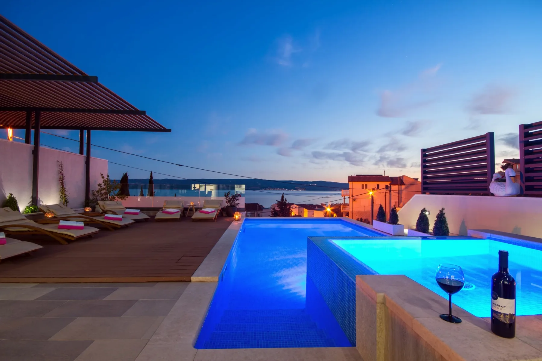 Luxury Villa Paradise