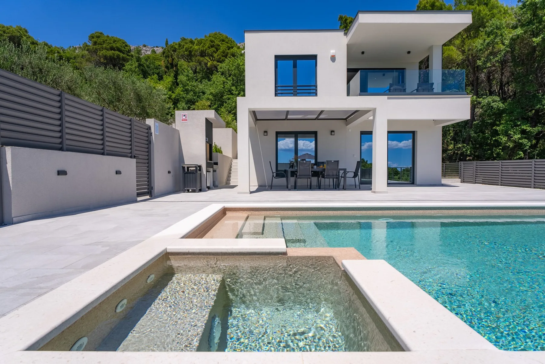 Villa River Hills