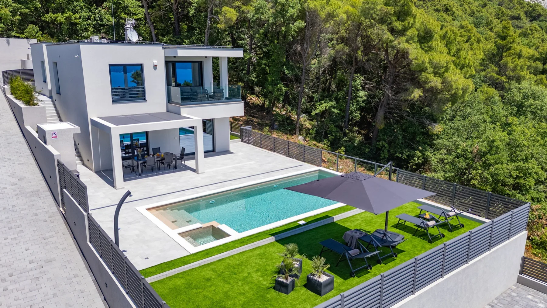 Villa River Hills