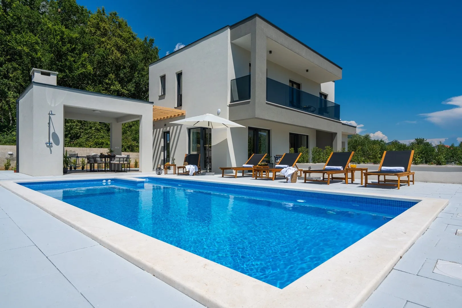 Villa Pera