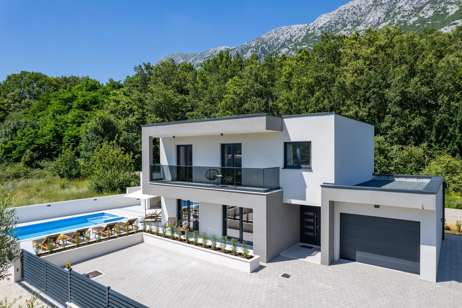 Villa Pera