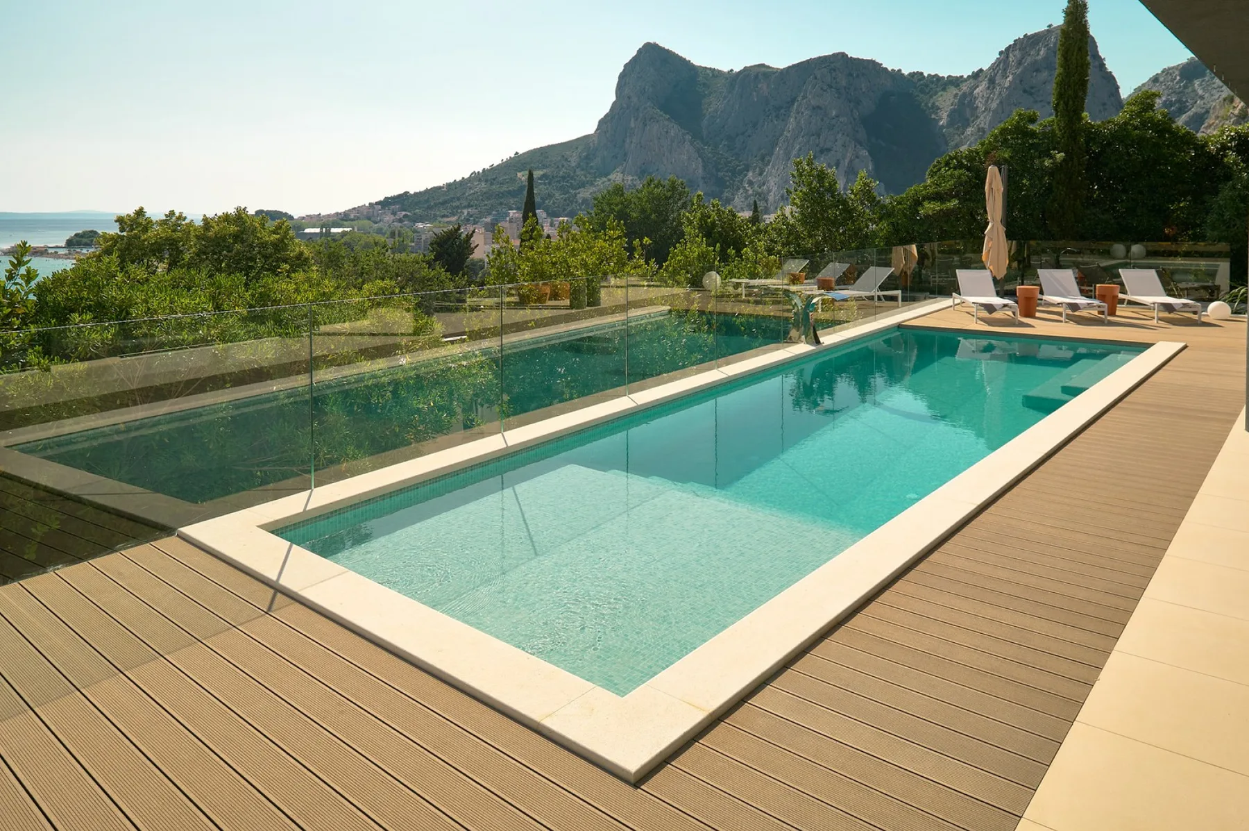 Seaview Villa Flora