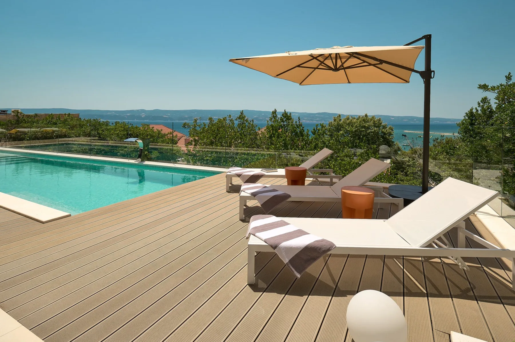 Seaview Villa Flora