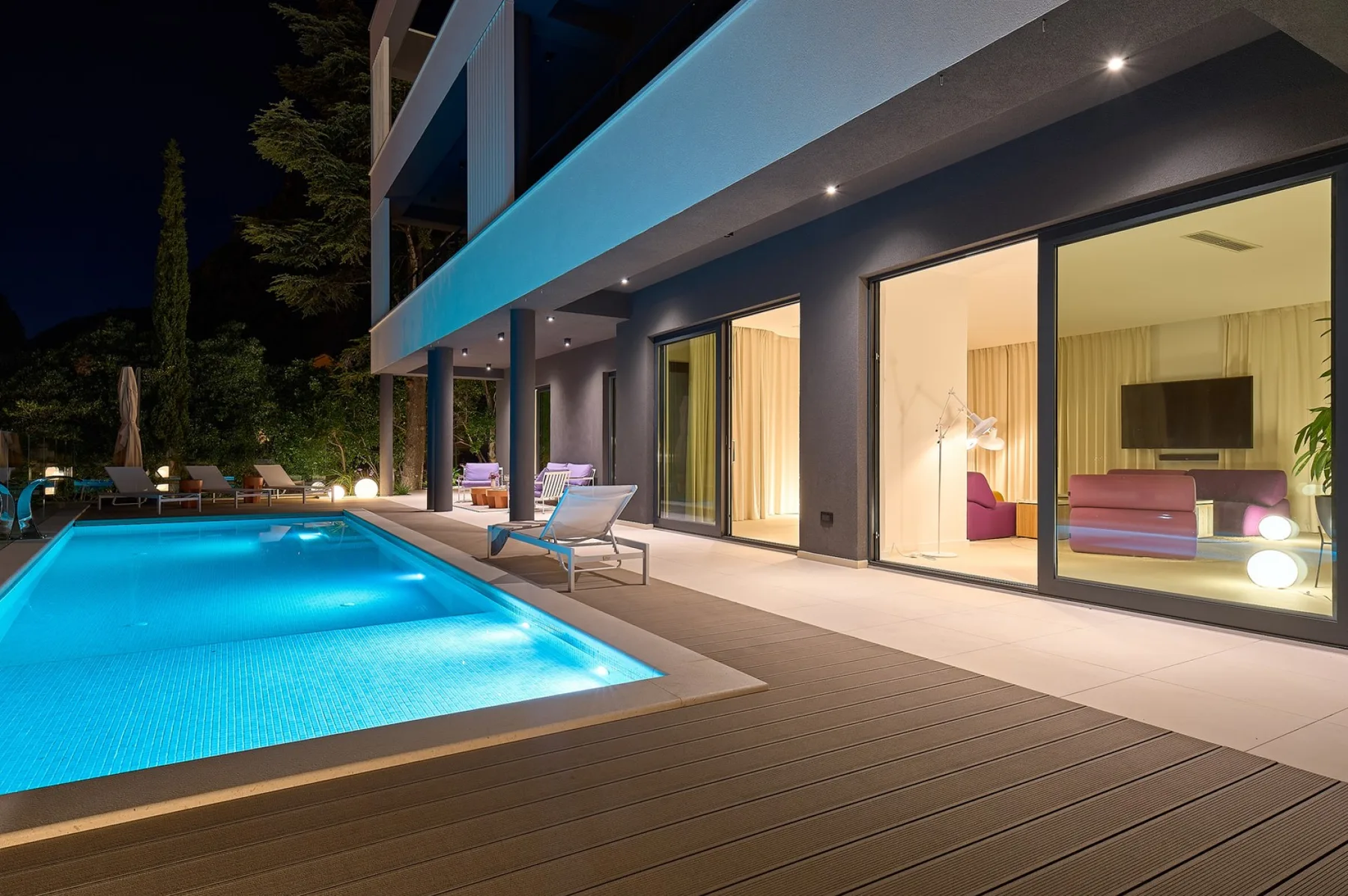 Seaview Villa Flora