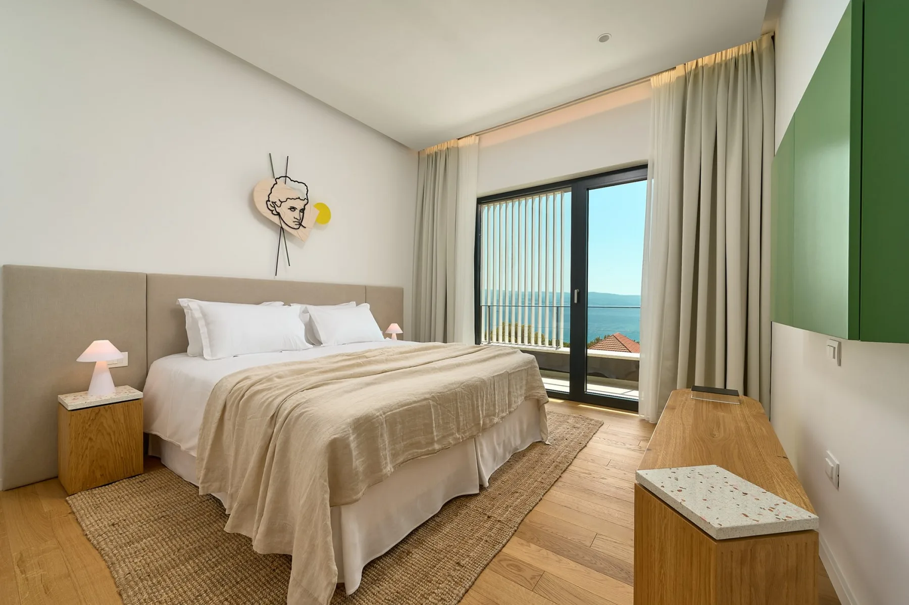 Seaview Villa Flora