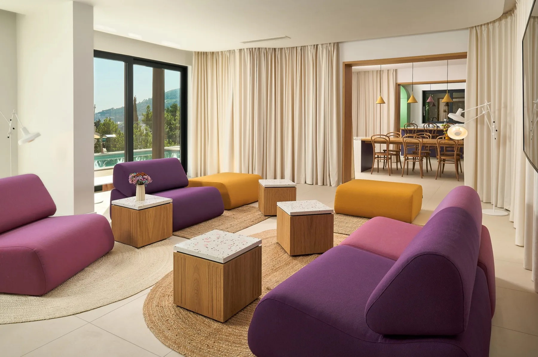 Seaview Villa Flora
