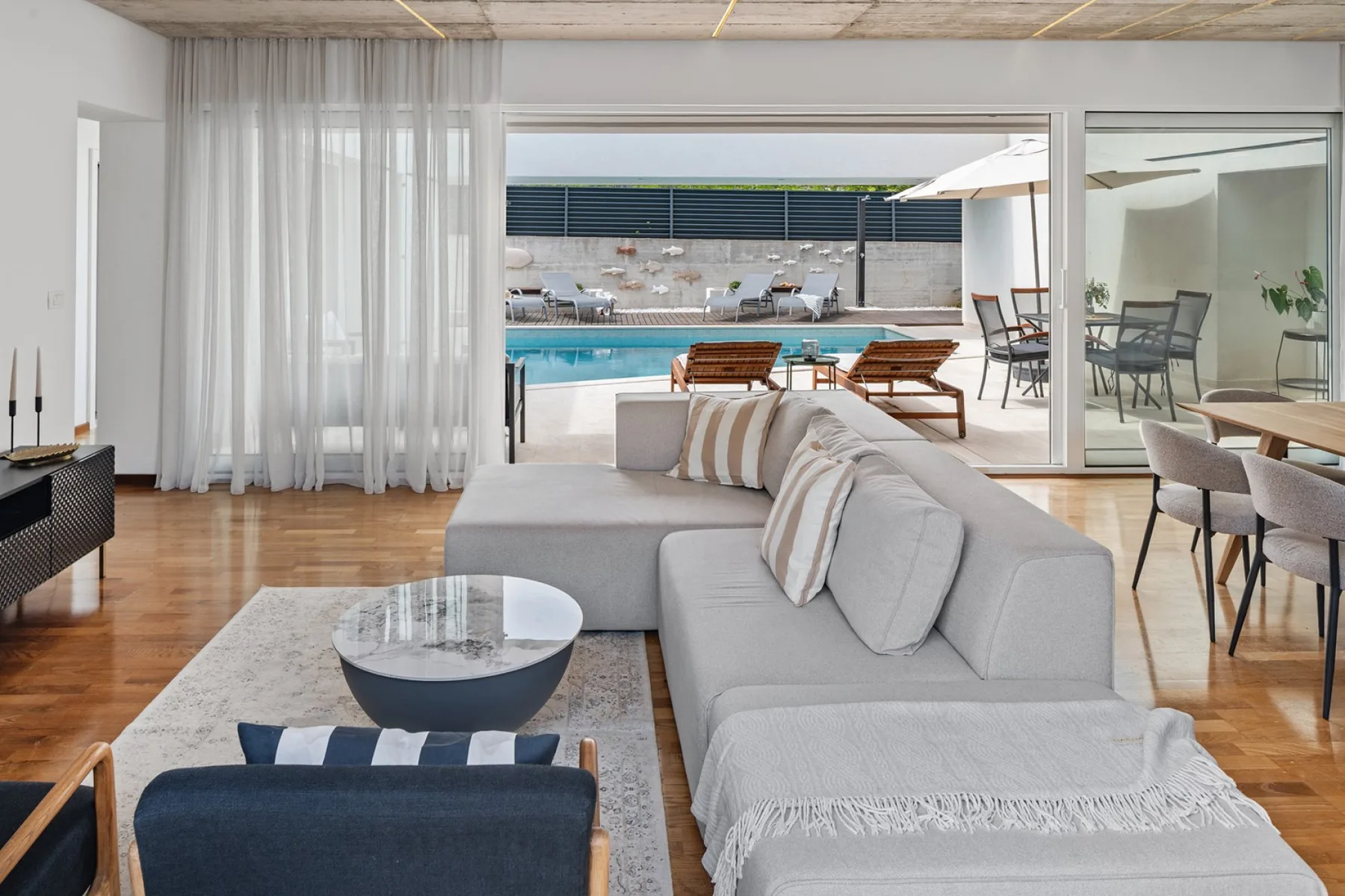 Villa Island Pearl