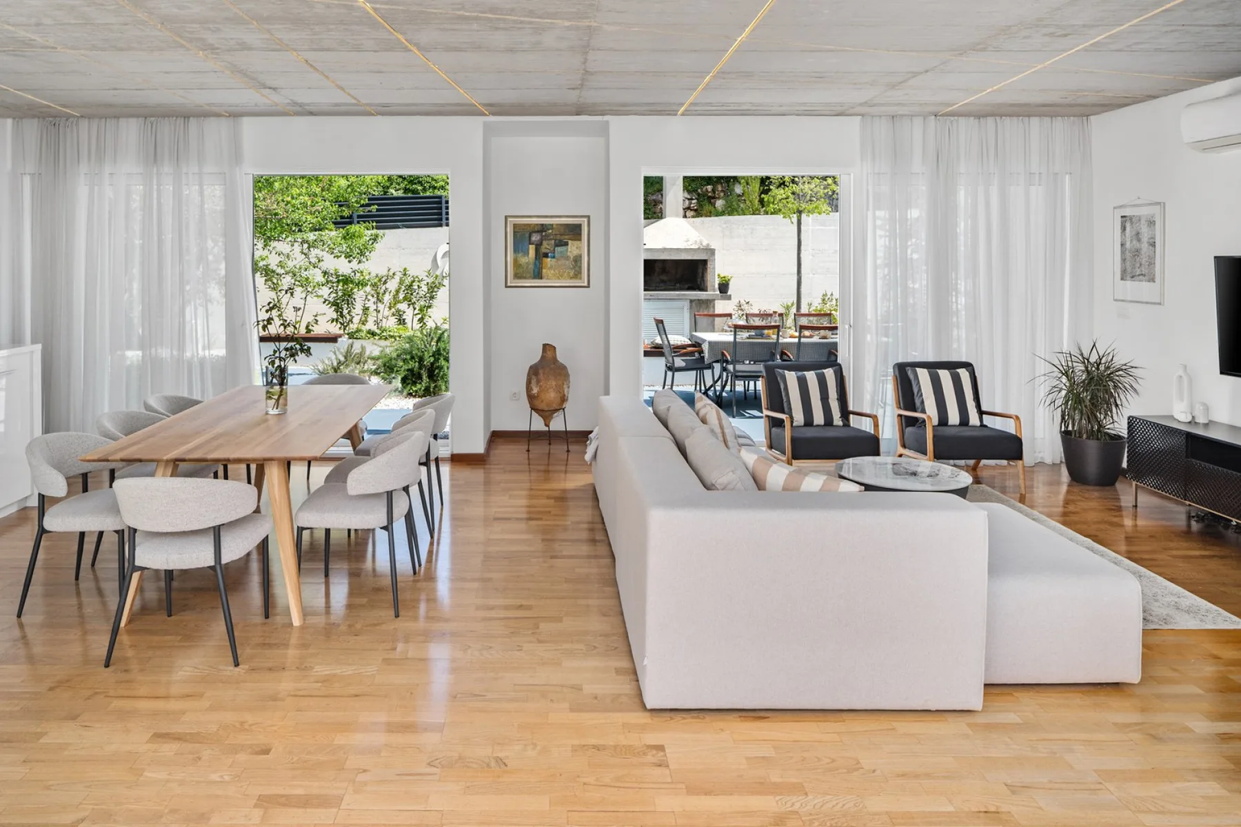 Villa Island Pearl