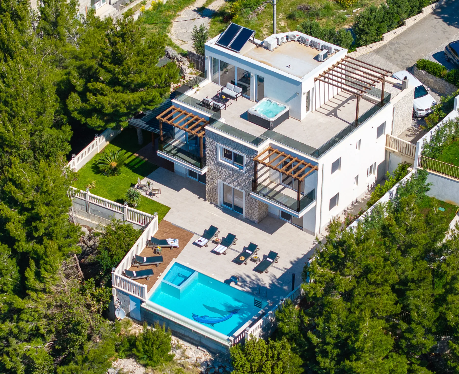Villa Mirna
