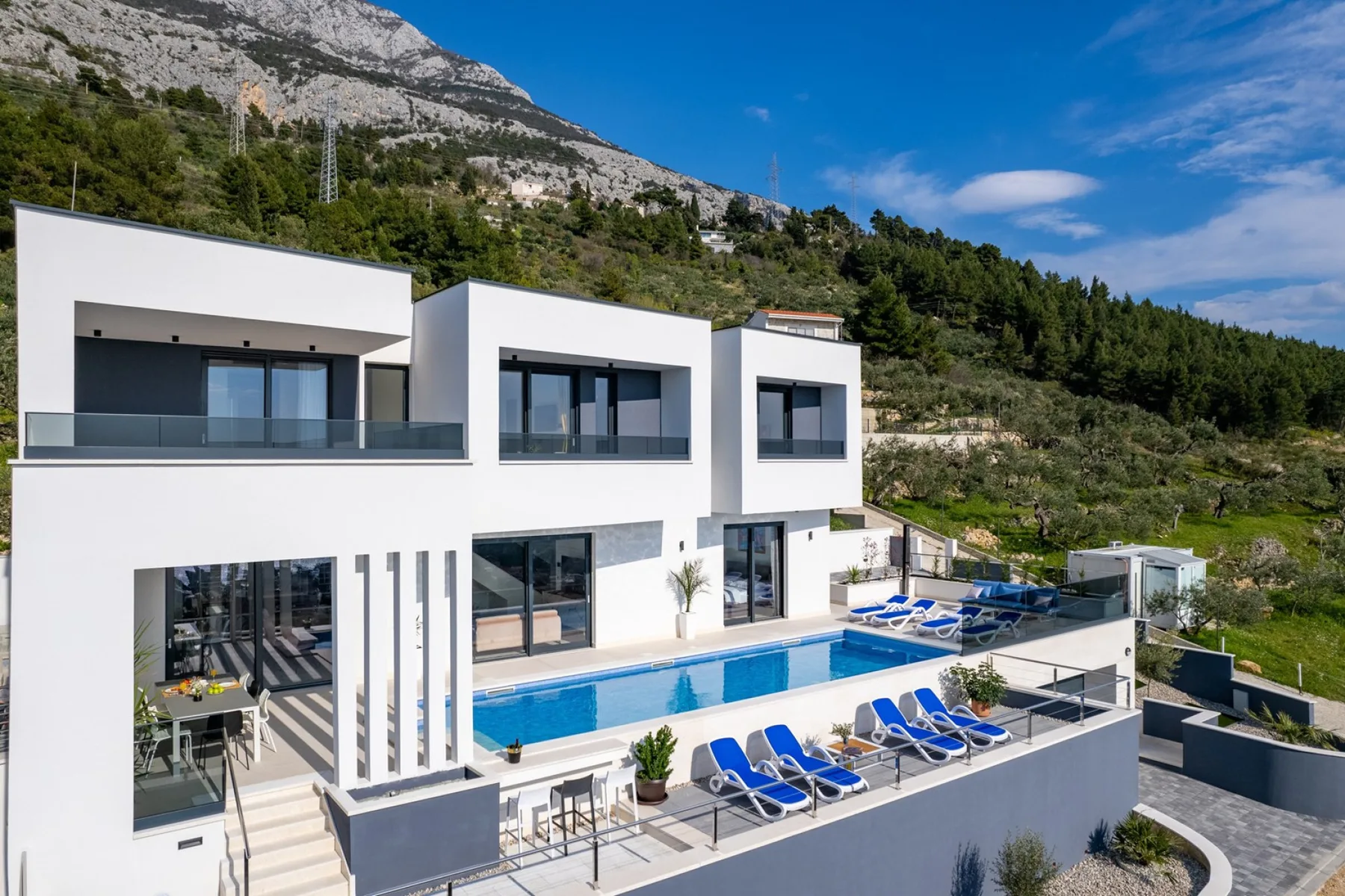 Luxury Villa Sagnia