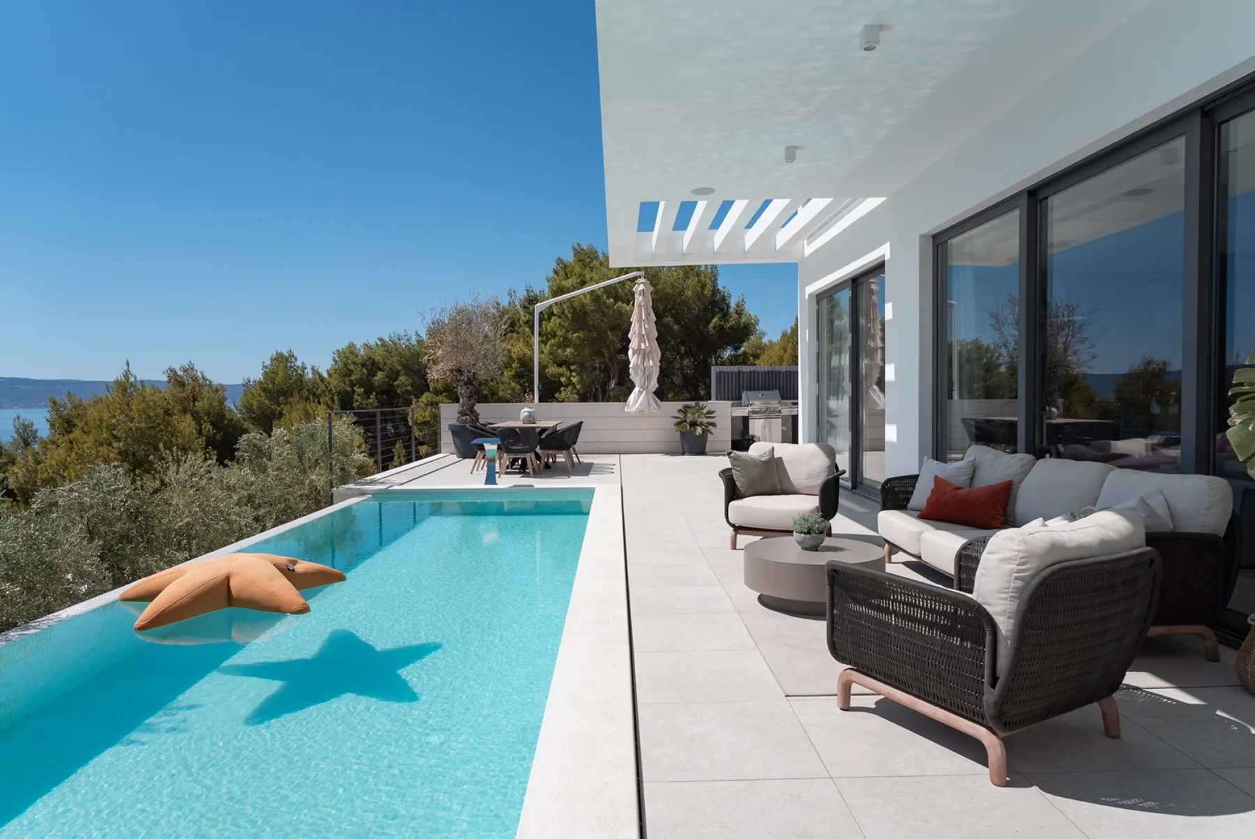 Luxury Villa Andoris