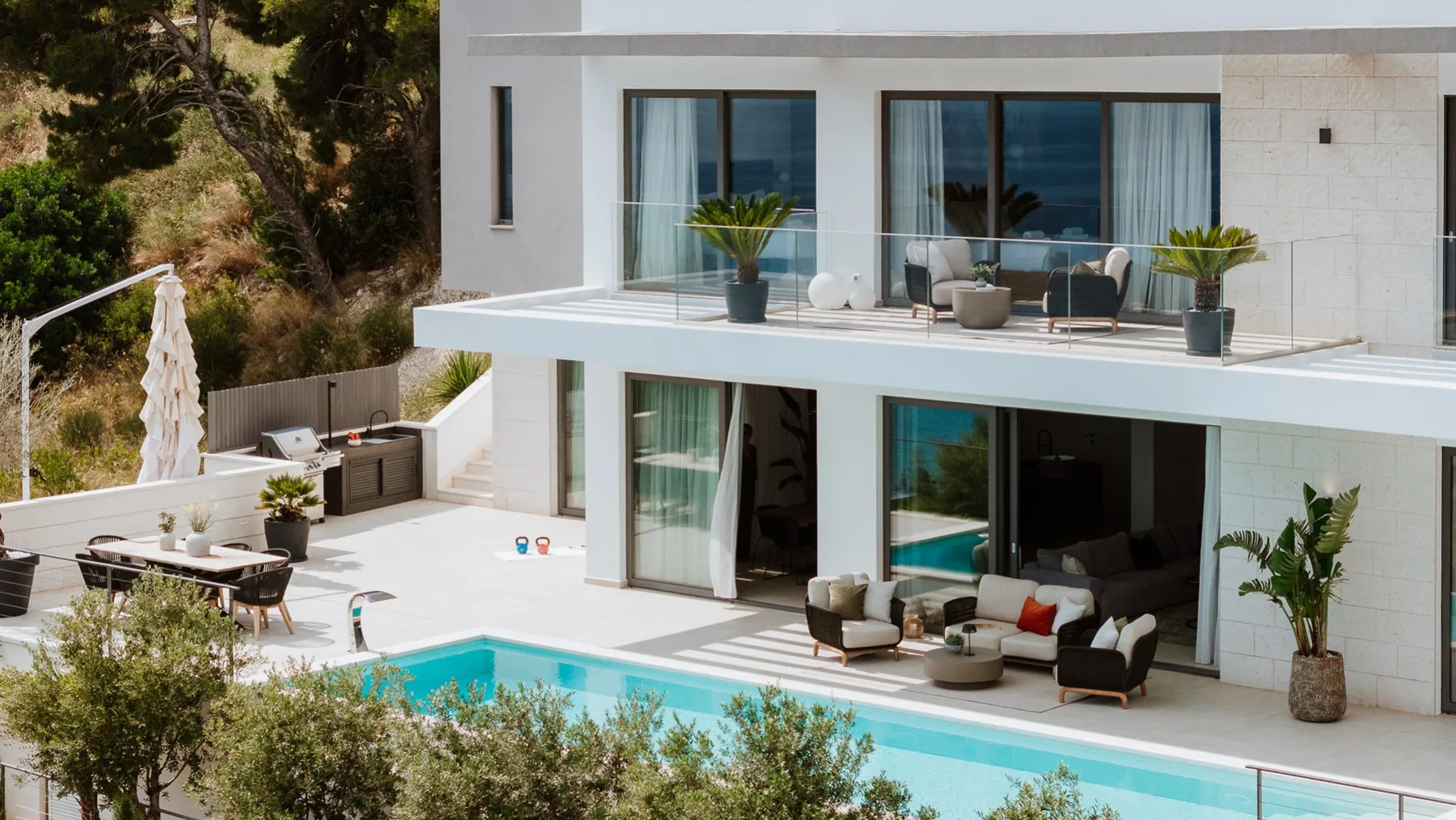Luxury Villa Andoris