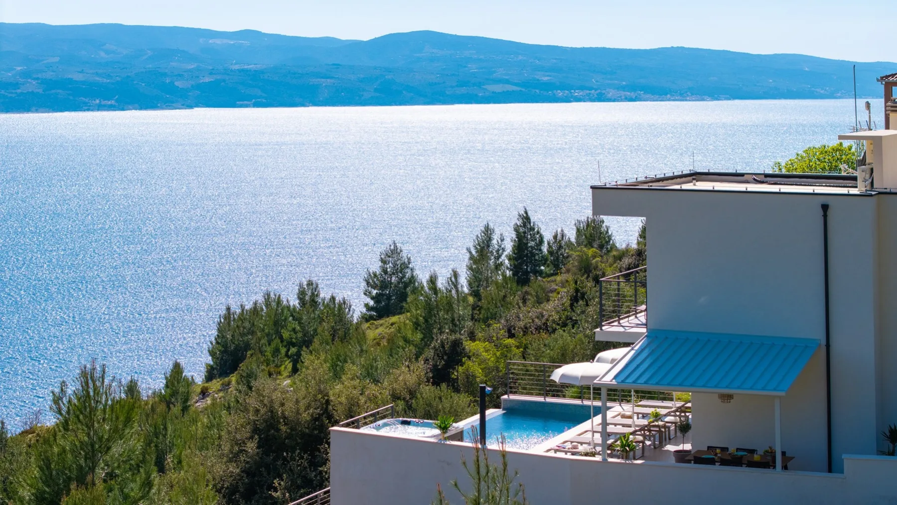 Seaview Villa Aria