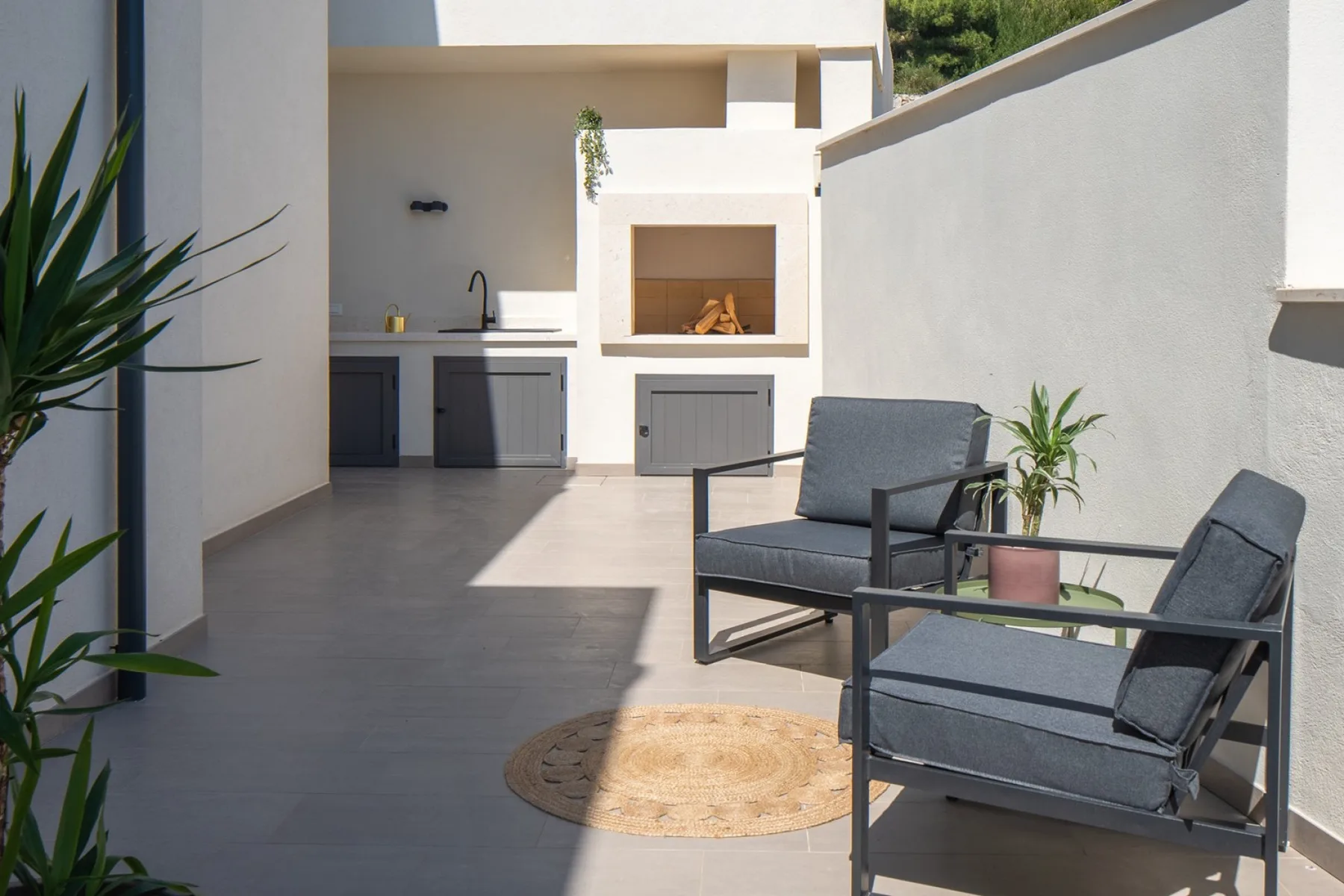 Seaview Villa Aria