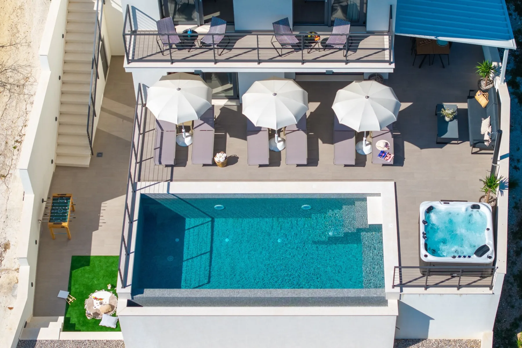 Seaview Villa Aria