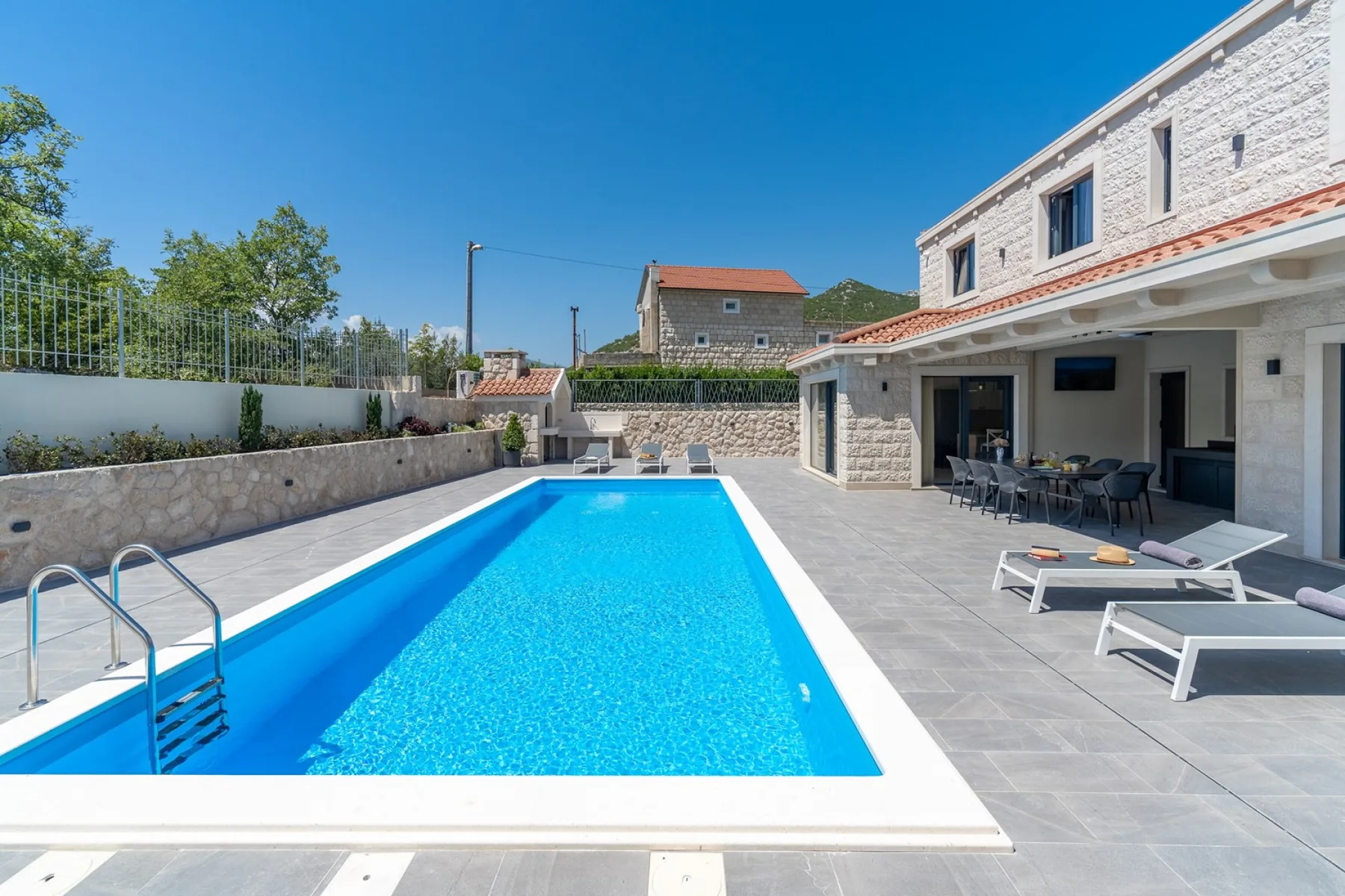 Villa Neven