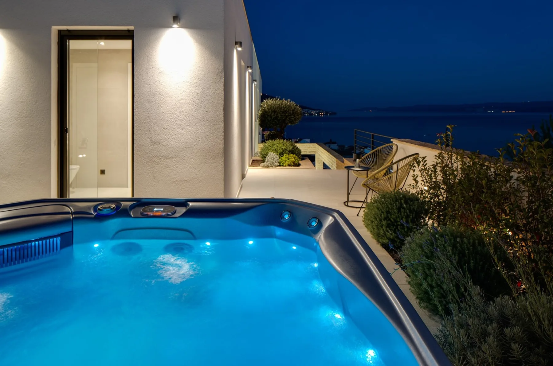 Luxury Villa Nitia