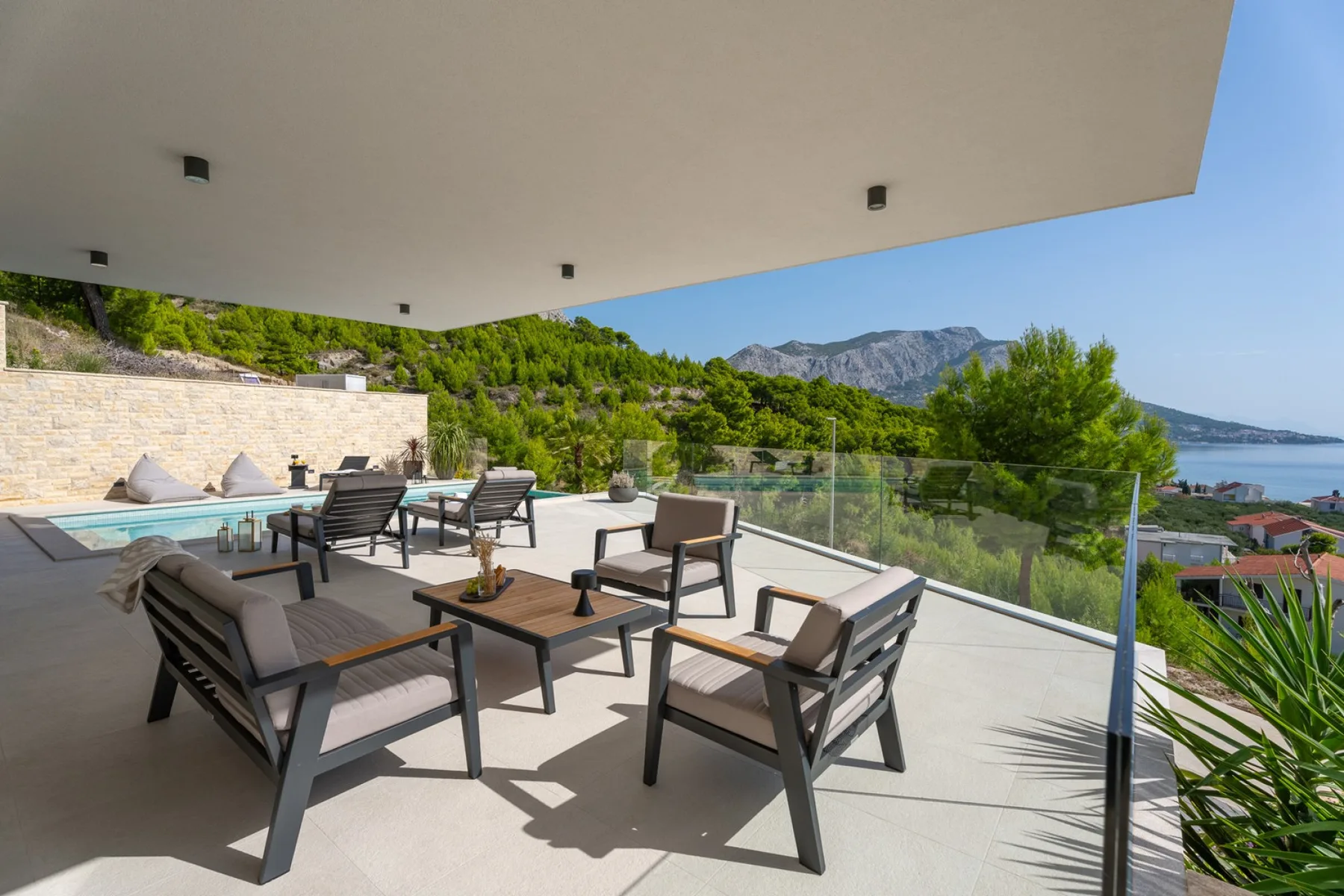 Luxury Villa Nitia