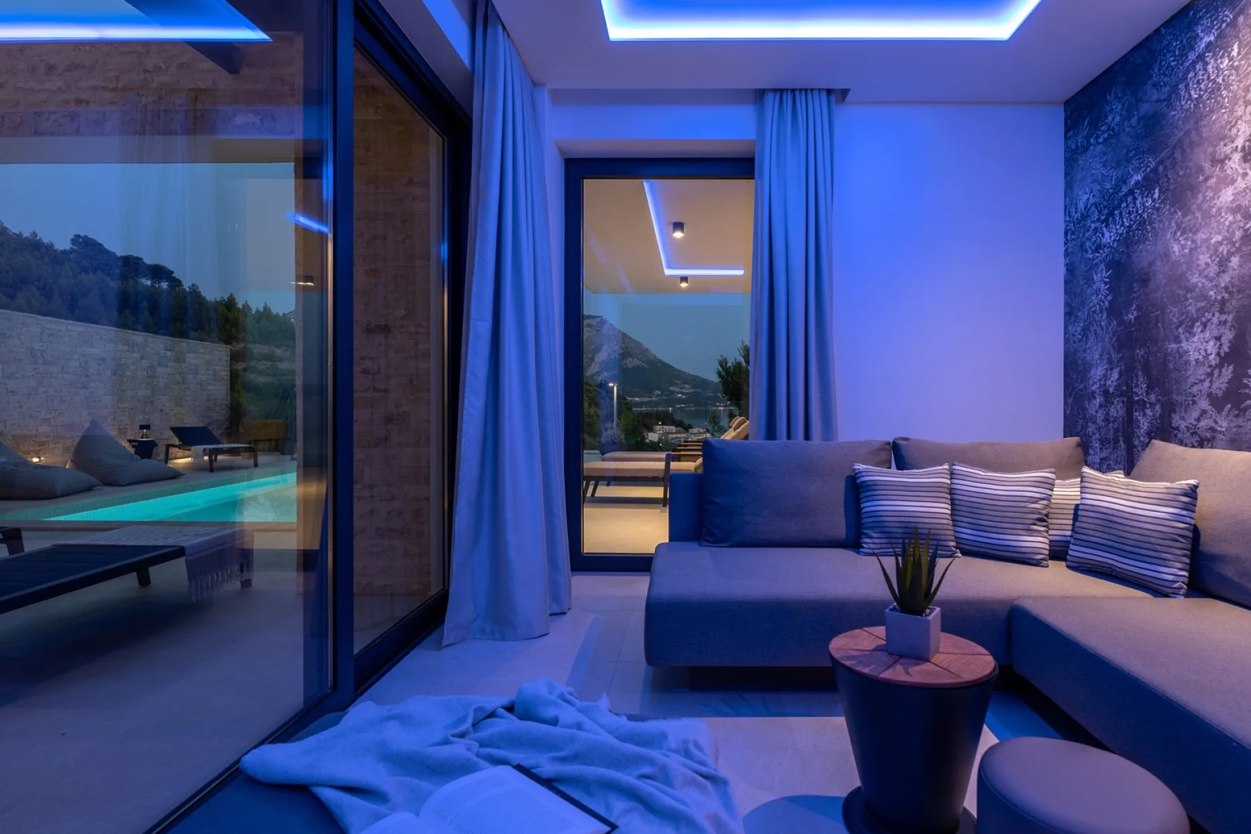 Luxury Villa Nitia