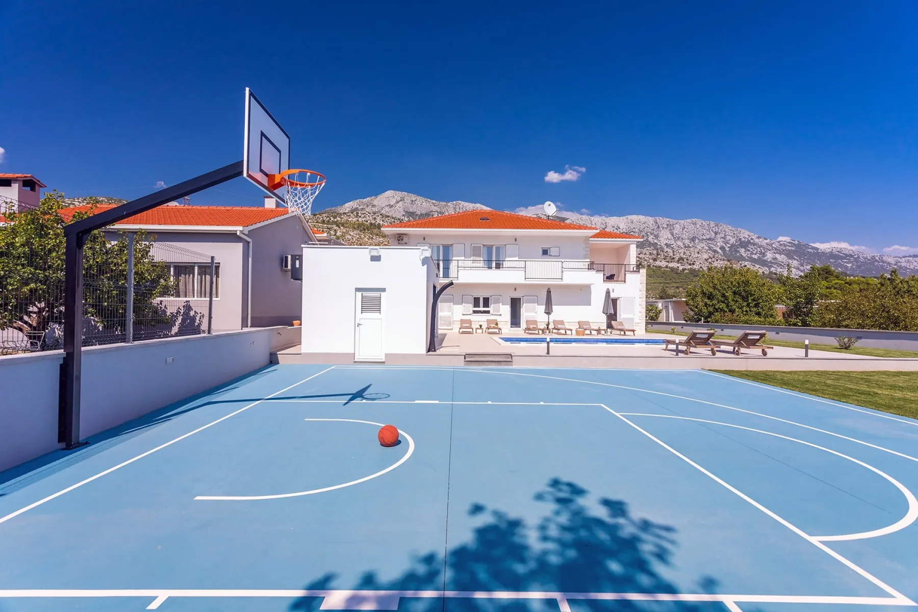 Villa Almic
