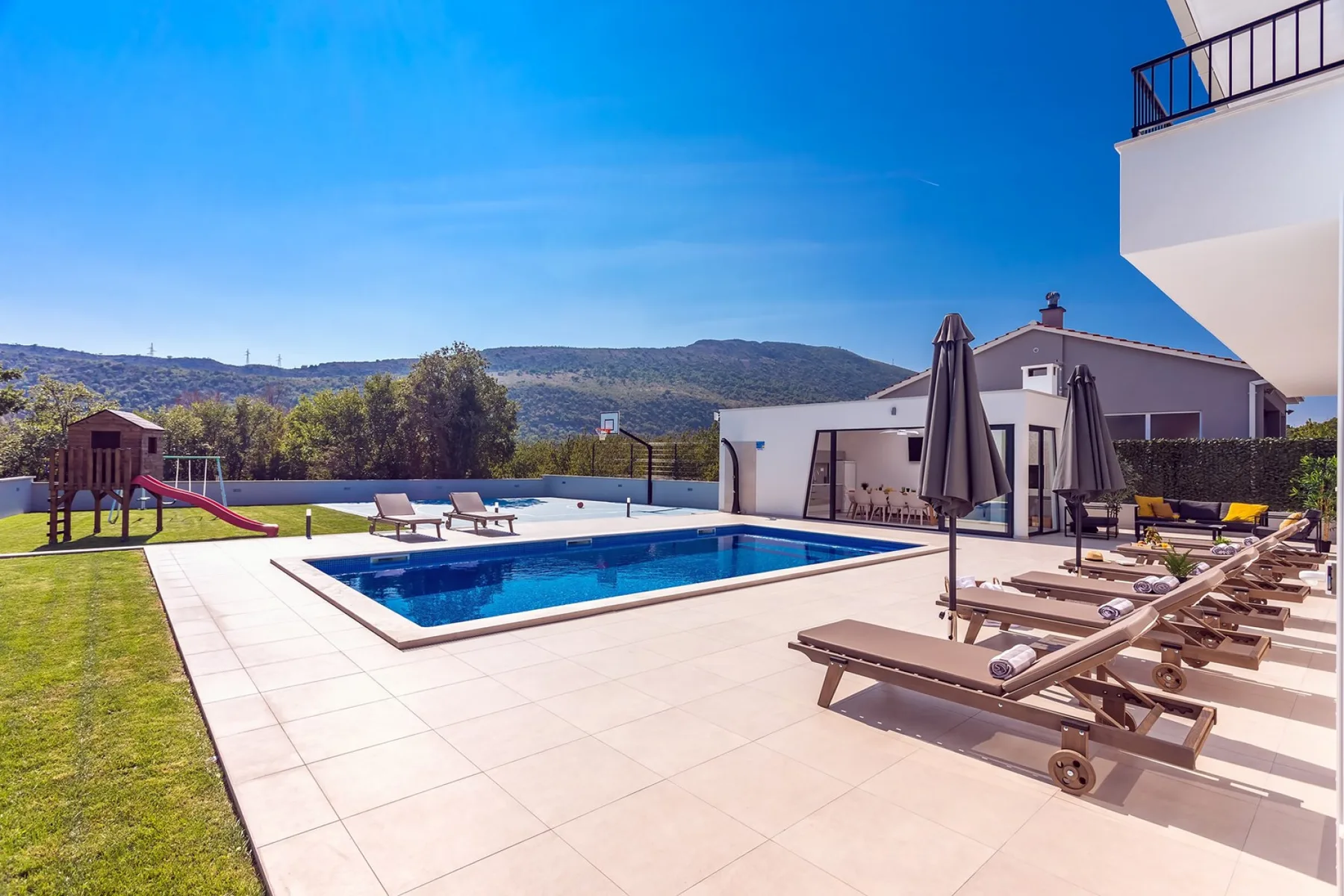 Villa Almic