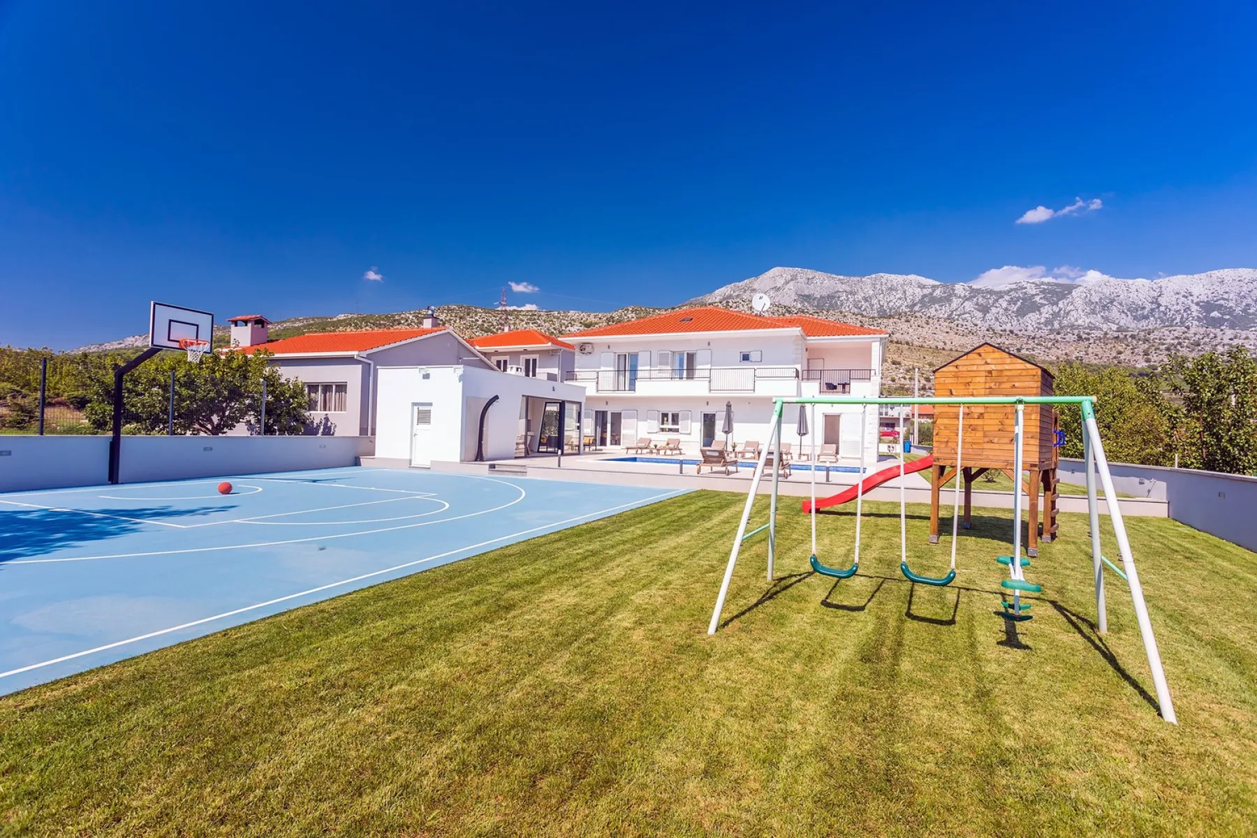 Villa Almic