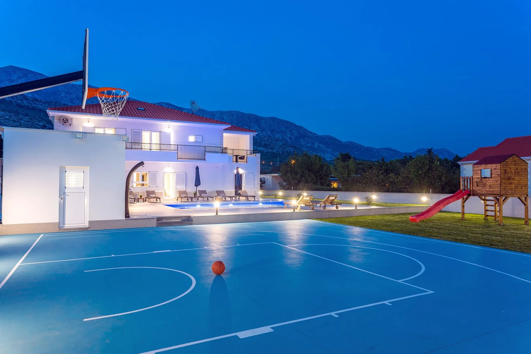 Villa Almic