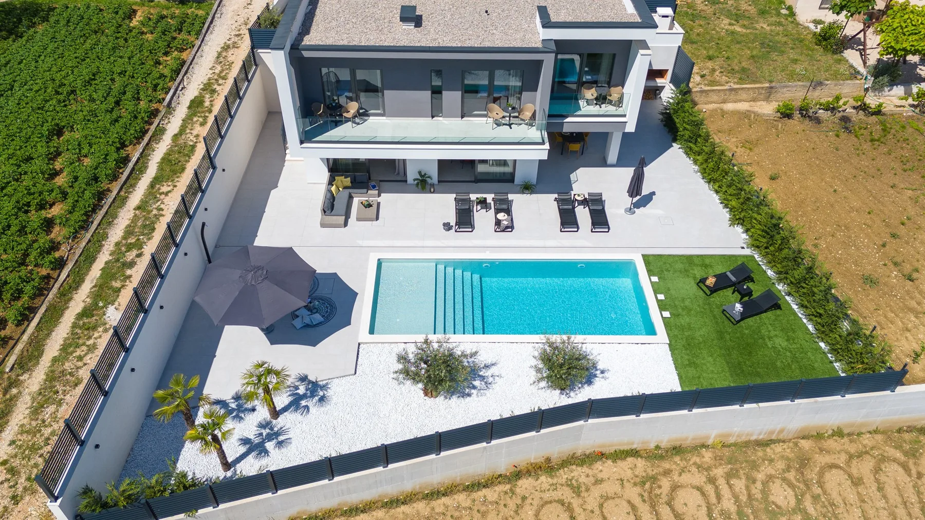 Villa Adventure