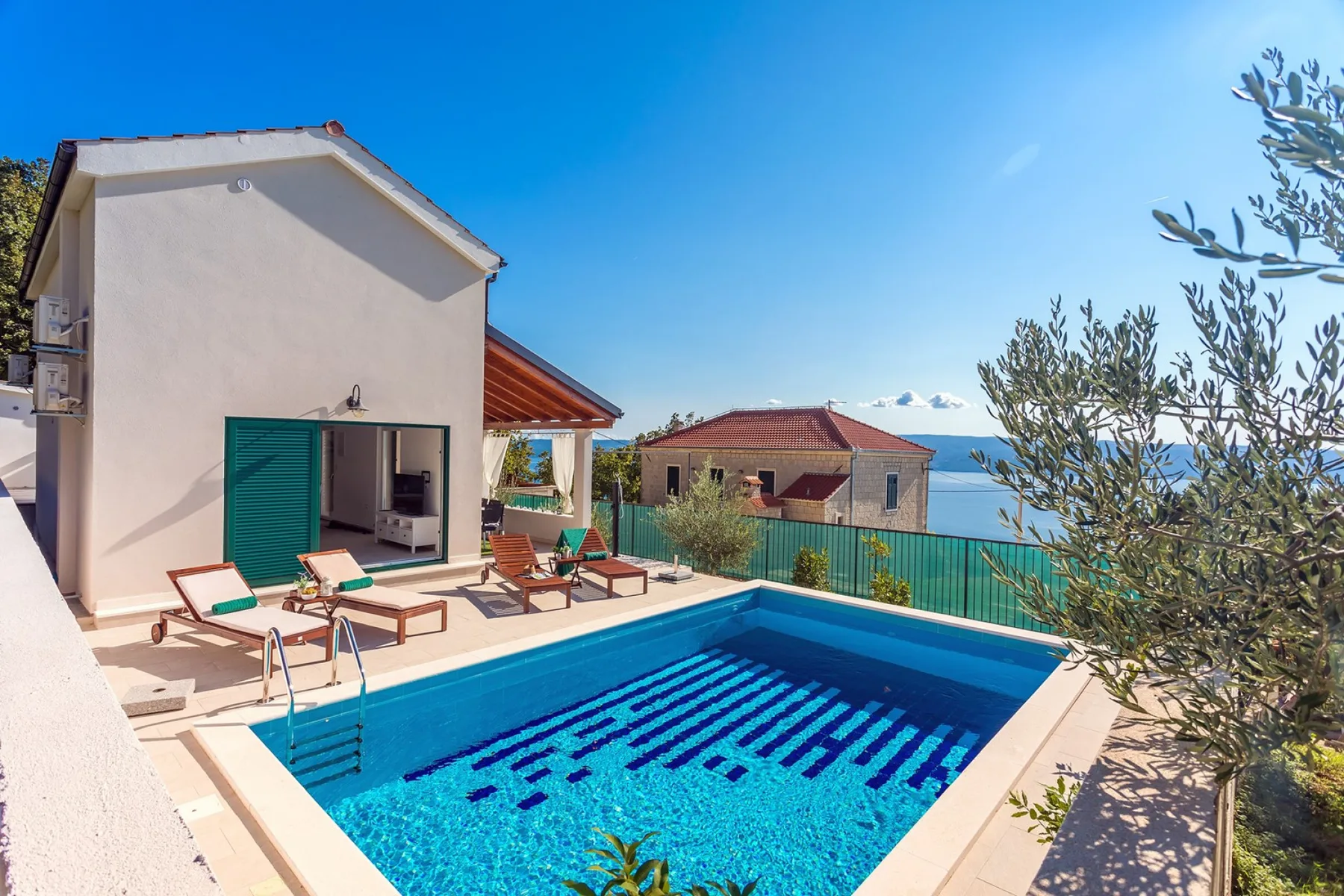 Villa Lemaro