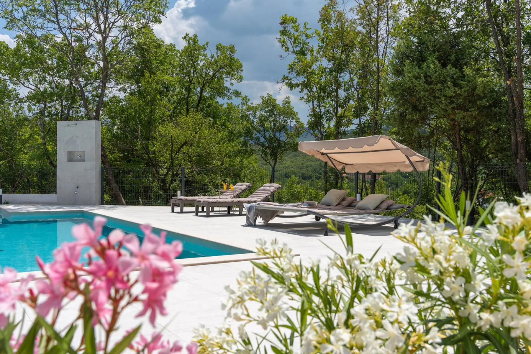 Villa Angela