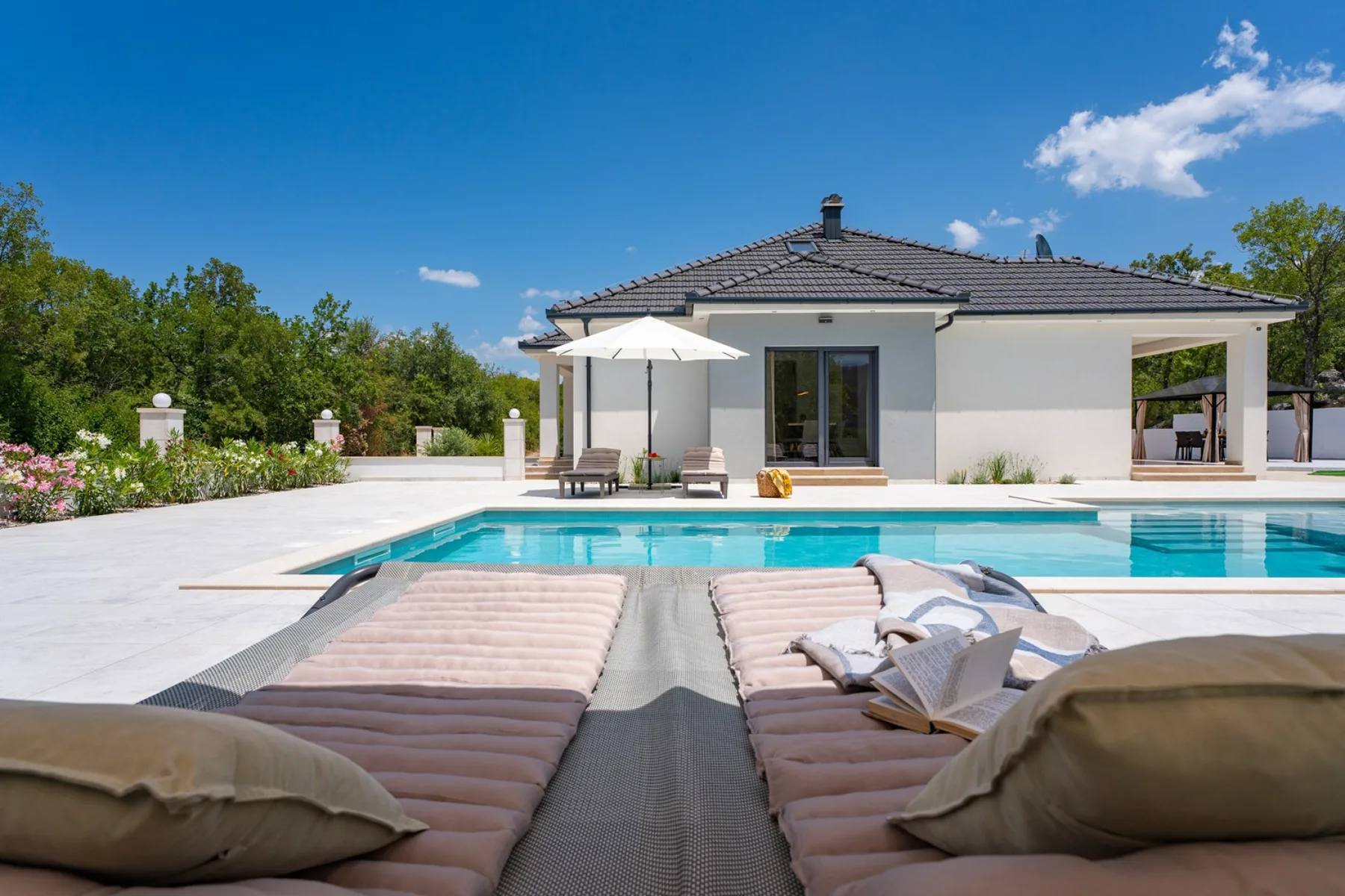 Villa Angela